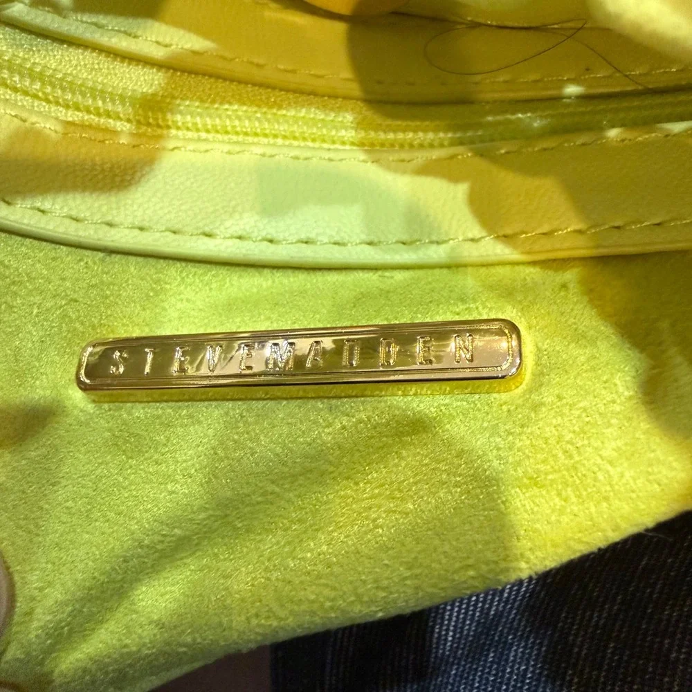 Steve‎ Madden Yellow Ruched Crescent Hobo Crossbody Bag Gold Hardware Small